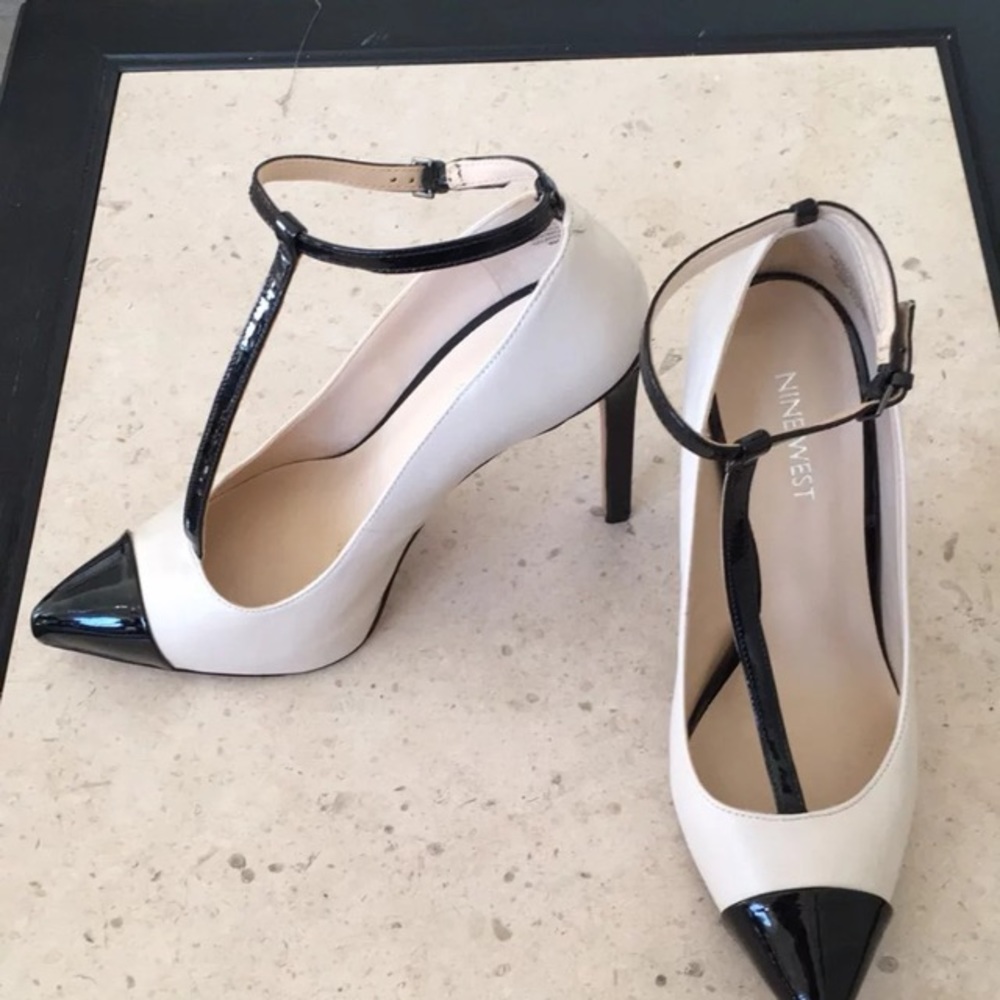Nine West Nude and Black Pumps